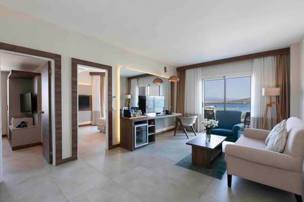 Family Suite with Sea View
